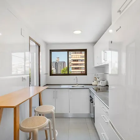 Levante Breeze Apartment *